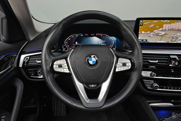 2022 BMW 5 серии с пробегом 62 129 км