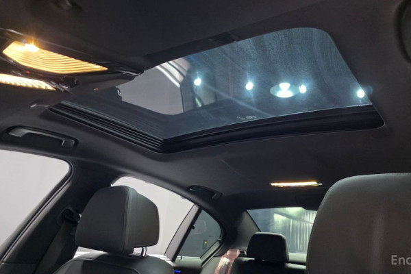 2022 BMW 5 серии с пробегом 55 591 км