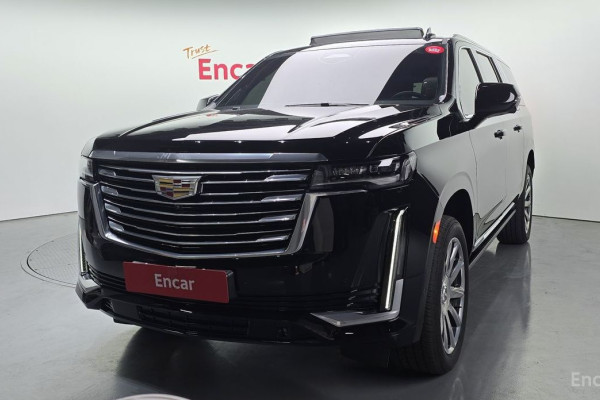 2022 Cadillac Escalade с пробегом 31 386 км