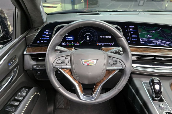 2022 Cadillac Escalade с пробегом 31 386 км