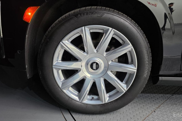 2022 Cadillac Escalade с пробегом 78 840 км