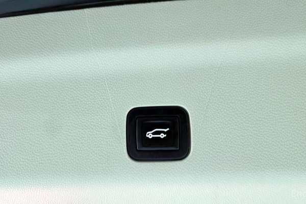 2022 Cadillac Escalade с пробегом 70 138 км