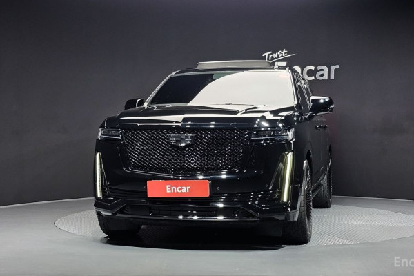 2023 Cadillac Escalade с пробегом 27 669 км
