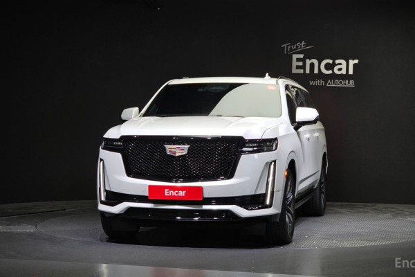 2023 Cadillac Escalade с пробегом 42 159 км
