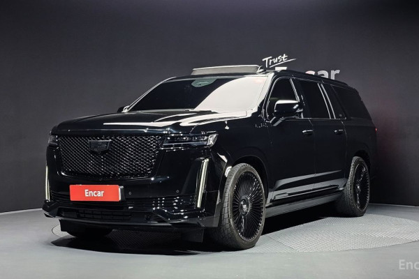 2023 Cadillac Escalade с пробегом 27 669 км