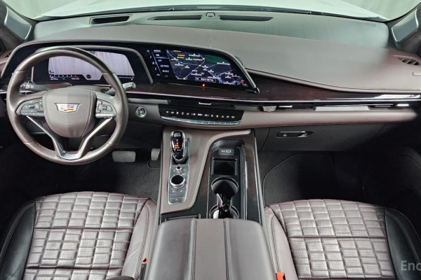 2023 Cadillac Escalade с пробегом 42 159 км