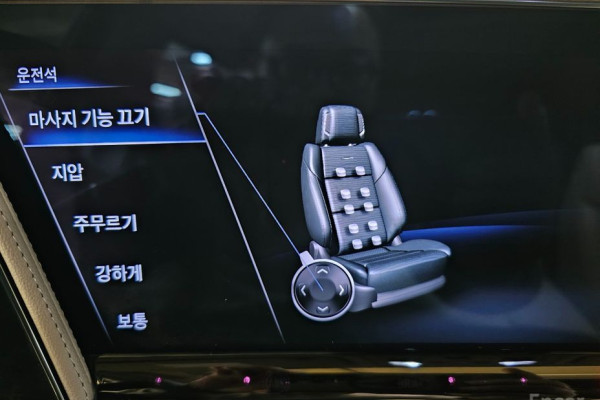 2023 Cadillac Escalade с пробегом 16 556 км