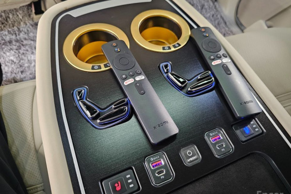 2023 Cadillac Escalade с пробегом 16 556 км