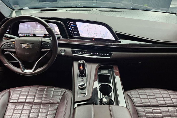 2021 Cadillac Escalade с пробегом 62 638 км