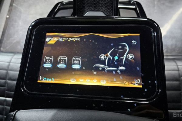 2023 Cadillac Escalade с пробегом 27 669 км