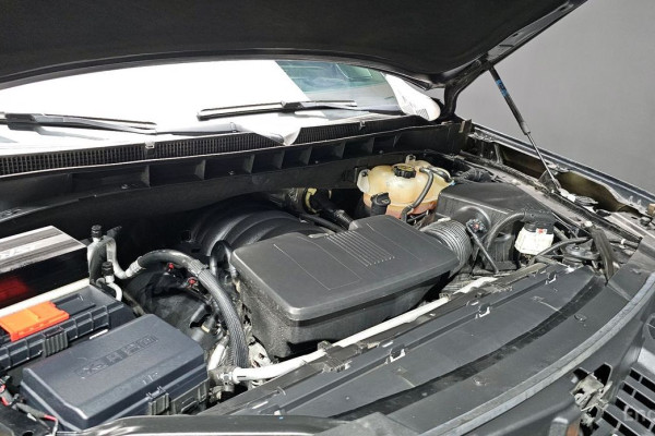 2022 Cadillac Escalade с пробегом 70 997 км