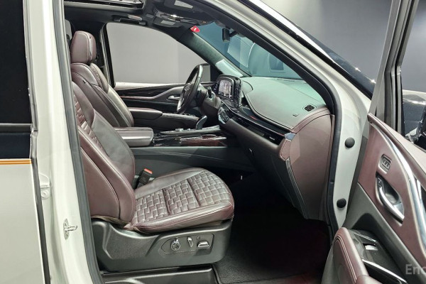 2021 Cadillac Escalade с пробегом 62 638 км