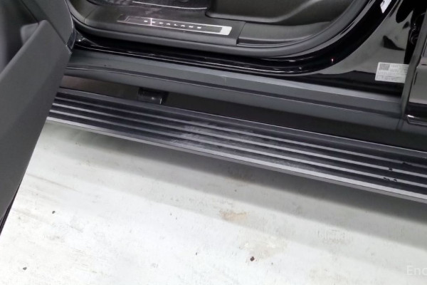 2025 Cadillac Escalade с пробегом 7 909 км