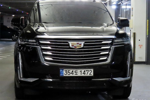 2022 Cadillac Escalade с пробегом 62 870 км