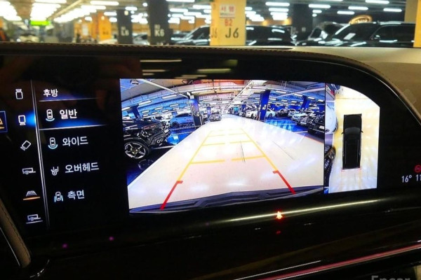 2023 Cadillac Escalade с пробегом 29 600 км