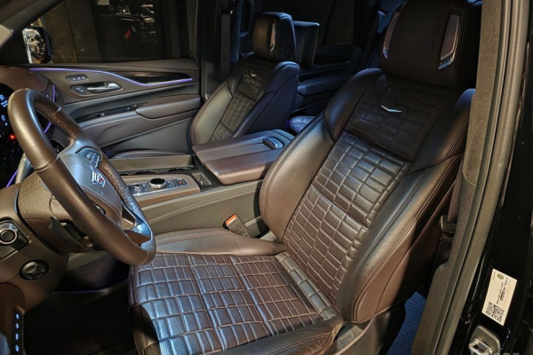 2022 Cadillac Escalade с пробегом 29 000 км