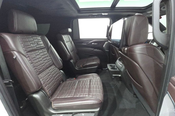 2021 Cadillac Escalade с пробегом 91 750 км