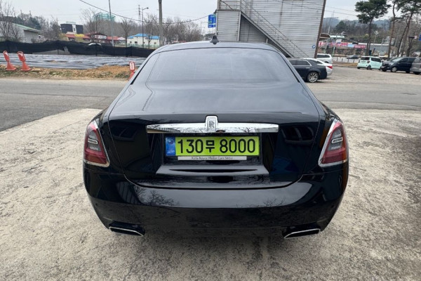 2023 Rolls-Royce Ghost с пробегом 26 988 км