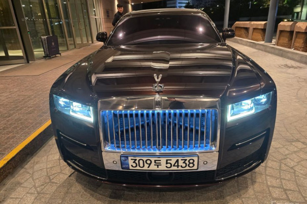 2021 Rolls-Royce Ghost с пробегом 61 558 км