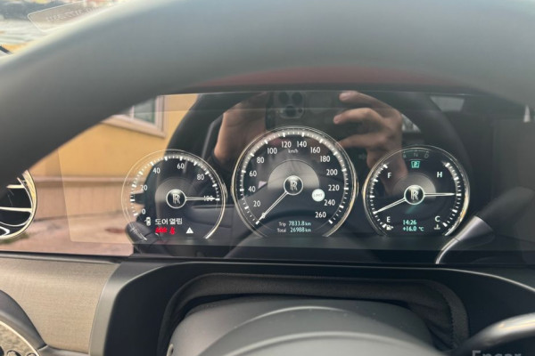2023 Rolls-Royce Ghost с пробегом 26 988 км