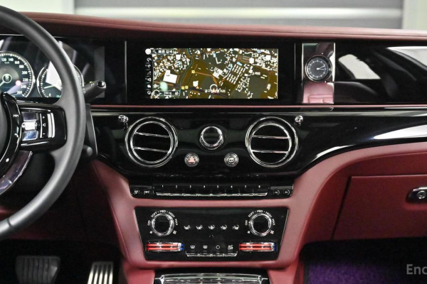 2021 Rolls-Royce Ghost с пробегом 44 810 км