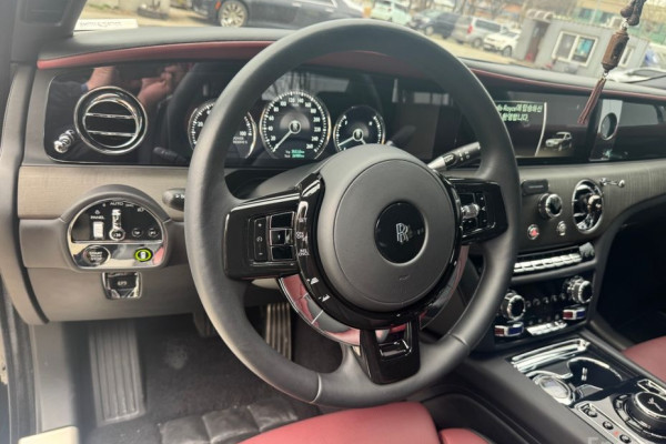 2023 Rolls-Royce Ghost с пробегом 26 988 км