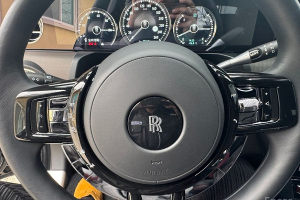 2023 Rolls-Royce Ghost с пробегом 26 988 км