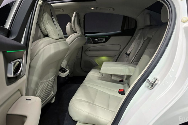 2022 Volvo S60 с пробегом 20 358 км