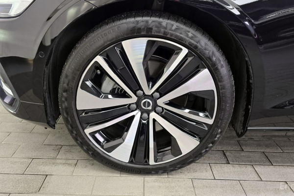 2023 Volvo S60 с пробегом 31 696 км