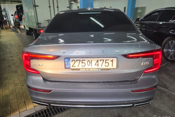 2021 Volvo S60 с пробегом 65 221 км