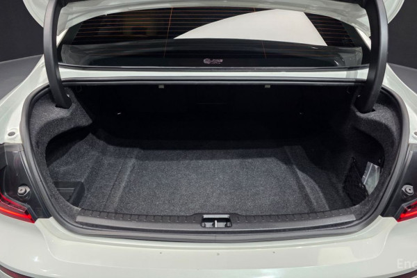 2023 Volvo S60 с пробегом 120 855 км