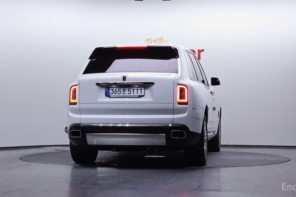 2024 Rolls-Royce Cullinan с пробегом 11 974 км
