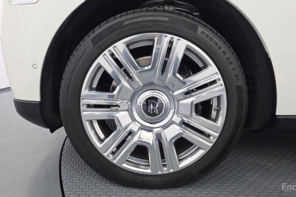 2023 Rolls-Royce Cullinan с пробегом 2 014 км