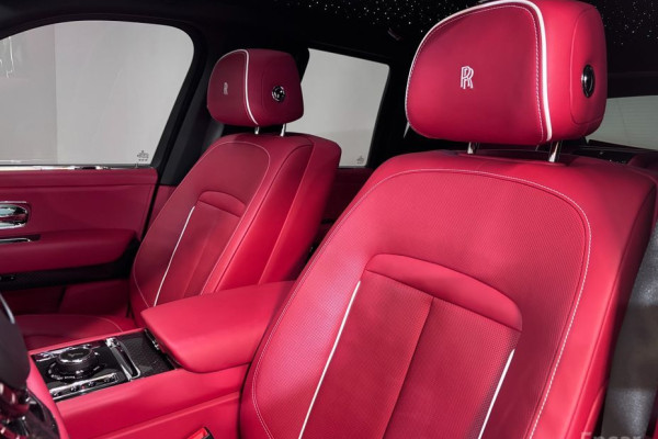 2024 Rolls-Royce Cullinan с пробегом 7 500 км