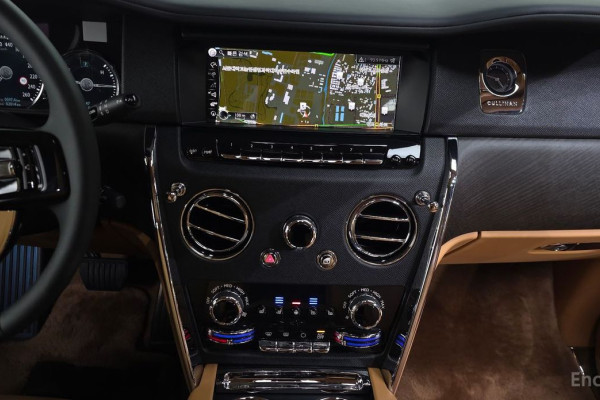 2023 Rolls-Royce Cullinan с пробегом 2 014 км