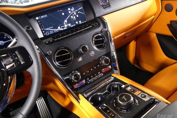 2023 Rolls-Royce Cullinan с пробегом 4 187 км