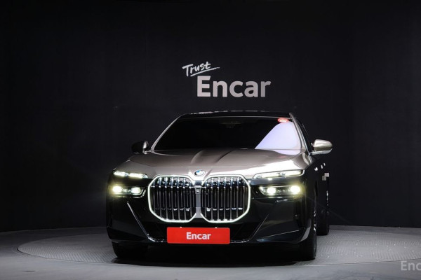 2024 BMW 7 серии с пробегом 38 834 км