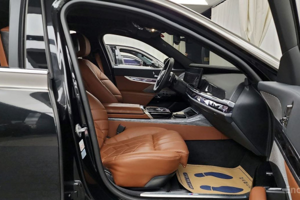 2024 BMW 7 серии с пробегом 38 834 км