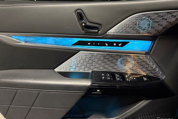 2023 BMW 7 серии с пробегом 33 000 км