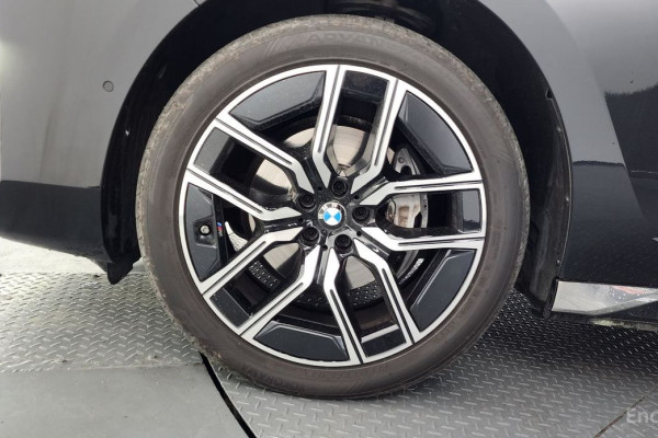 2024 BMW 7 серии с пробегом 22 324 км