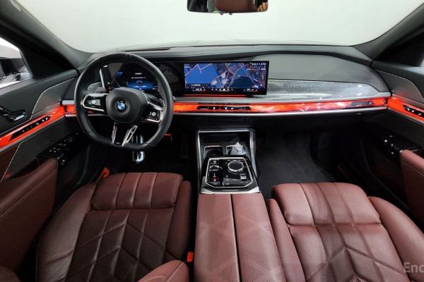 2024 BMW 7 серии с пробегом 22 324 км