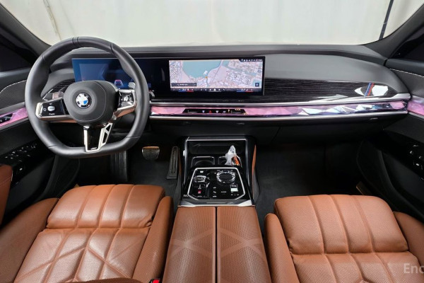 2025 BMW 7 серии с пробегом 28 153 км