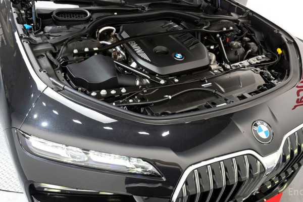 2025 BMW 7 серии с пробегом 4 727 км