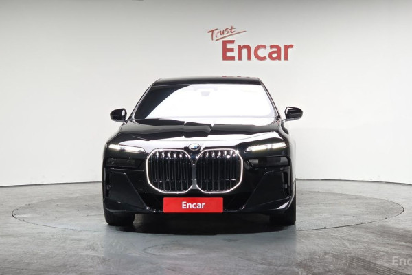 2025 BMW 7 серии с пробегом 11 386 км