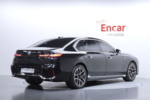 2024 BMW 7 серии с пробегом 19 861 км