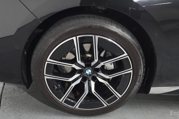 2025 BMW 7 серии с пробегом 11 386 км