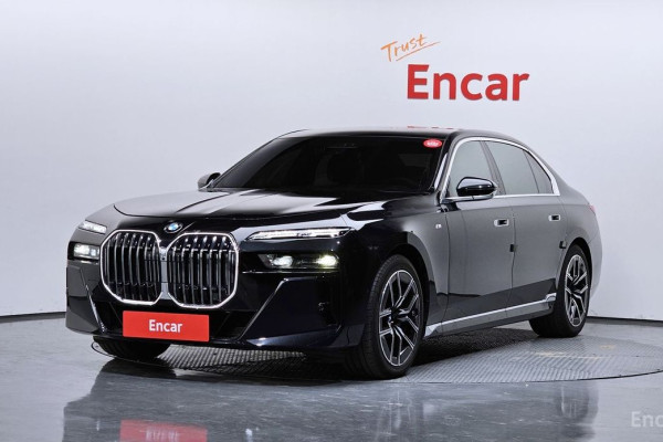 2025 BMW 7 серии с пробегом 11 339 км