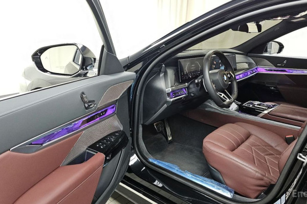 2024 BMW 7 серии с пробегом 19 861 км