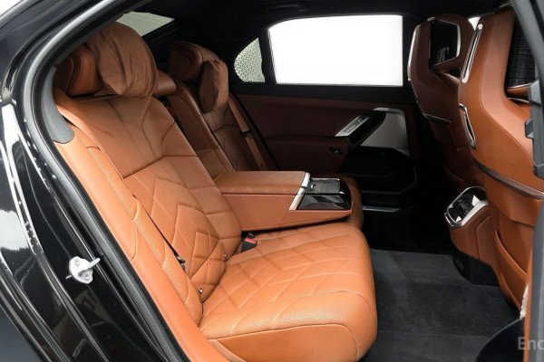 2025 BMW 7 серии с пробегом 4 727 км