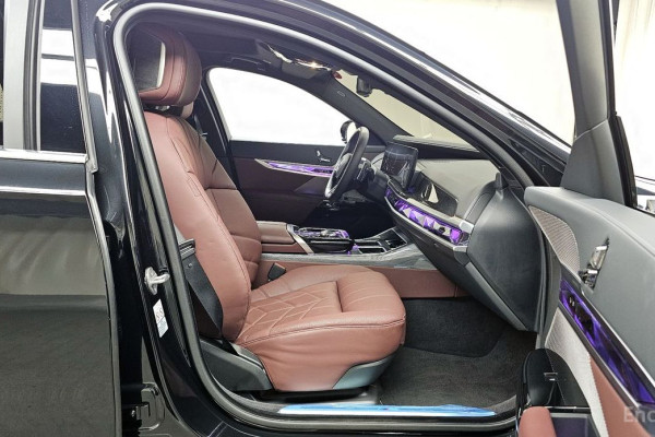 2024 BMW 7 серии с пробегом 19 861 км